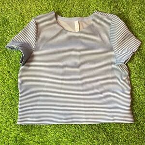 Lululemon striped top sz 6